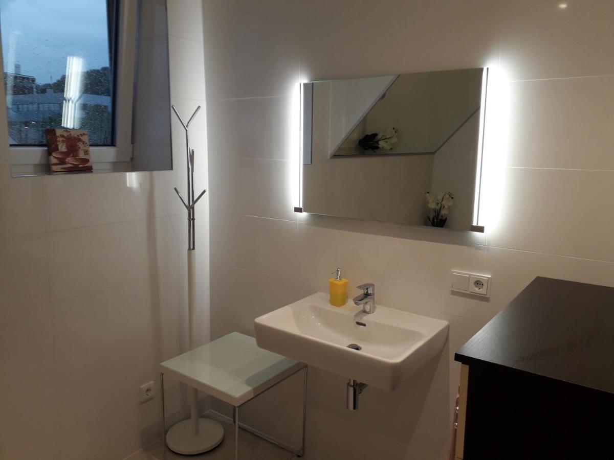 Apartment mit Balkon Steyr Bagian luar foto