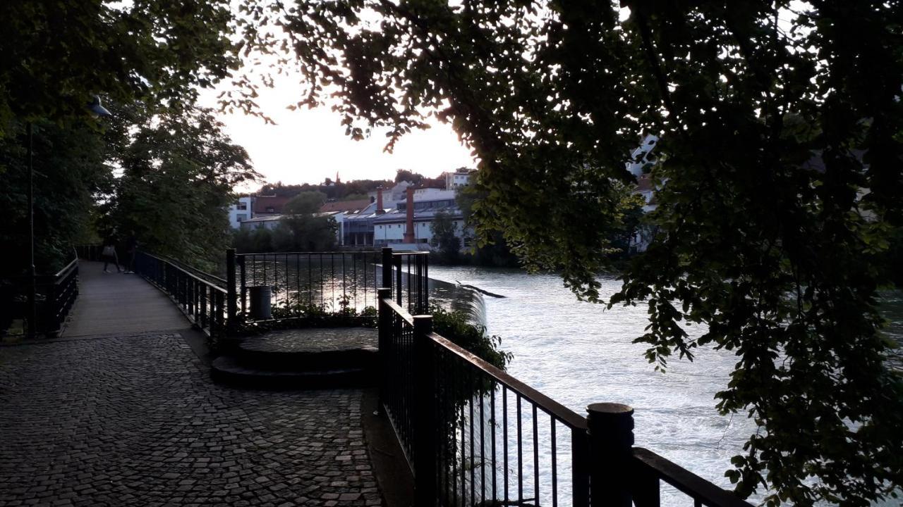Apartment mit Balkon Steyr Bagian luar foto