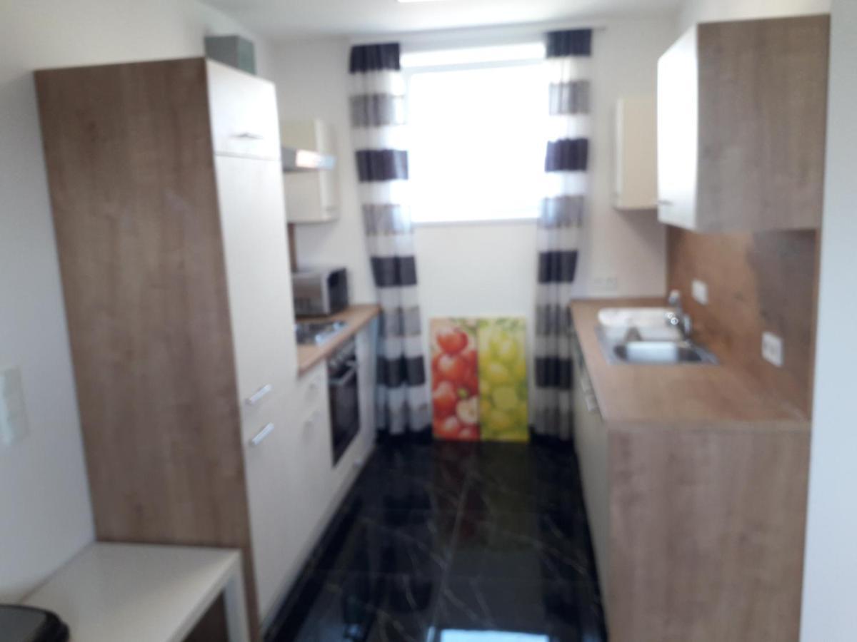 Apartment mit Balkon Steyr Bagian luar foto